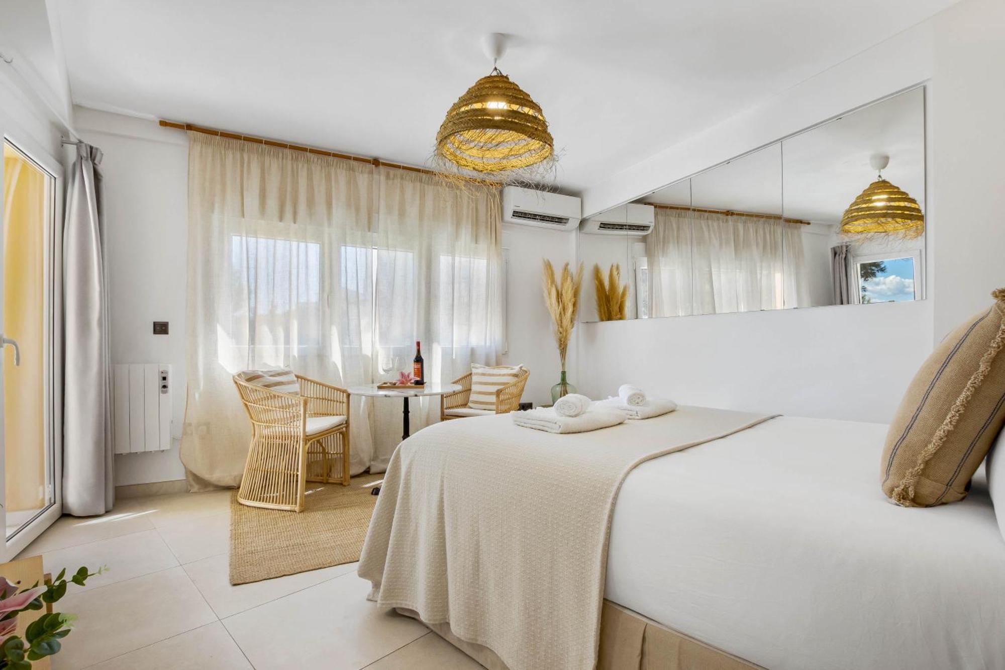 Shiny Studio With Pool & Carihuela Beach At 500M Torremolinos Exterior photo