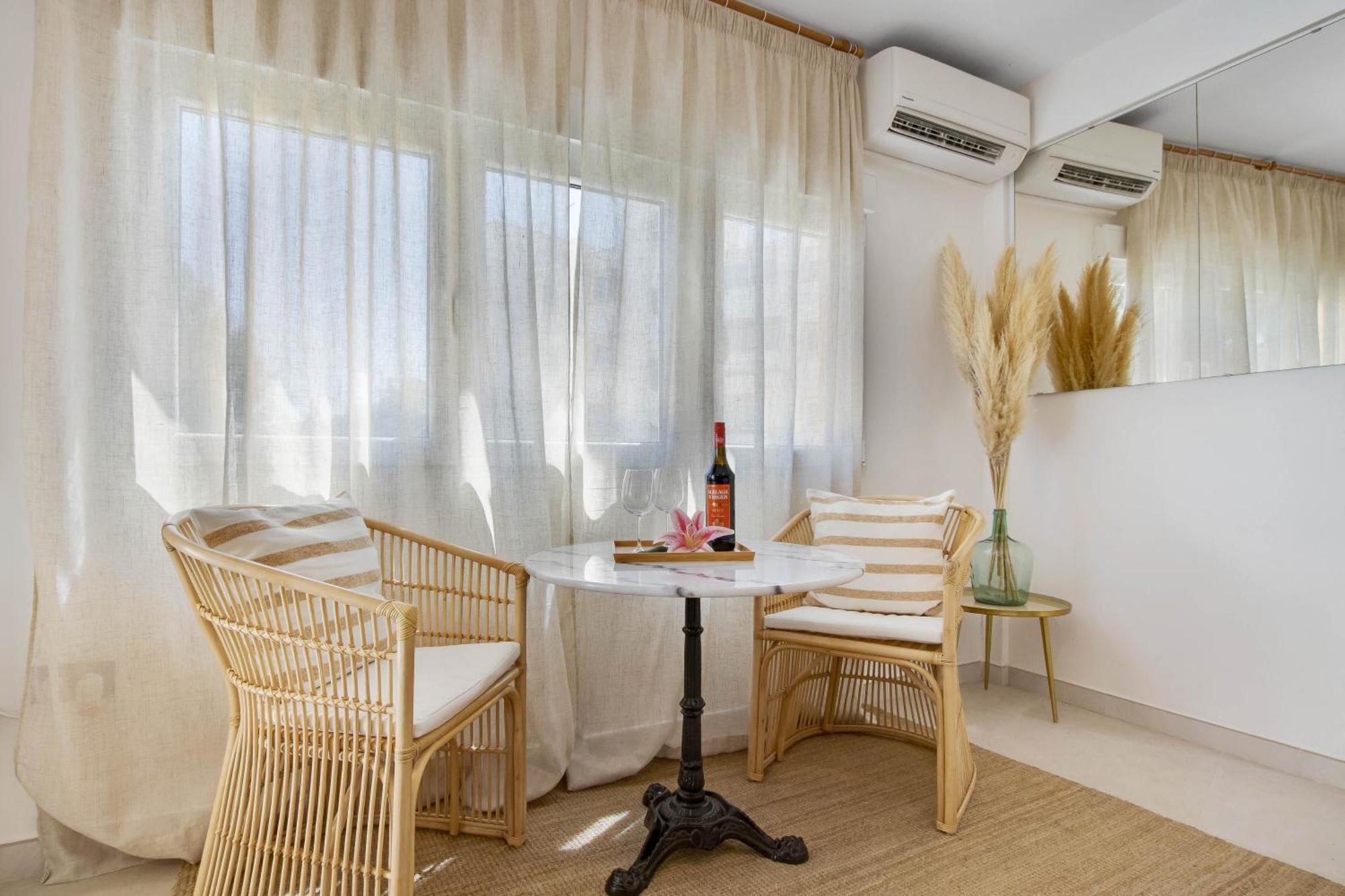 Shiny Studio With Pool & Carihuela Beach At 500M Torremolinos Exterior photo